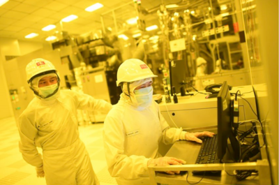 电视屏的沿江之旅——长江经济带的双循环“屏”证之一